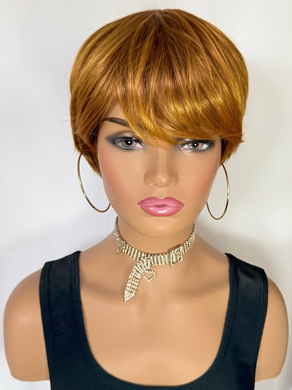 A Fun & Classic “Put On & Go” Ginger 🟠 Color Short Synthetic Wig